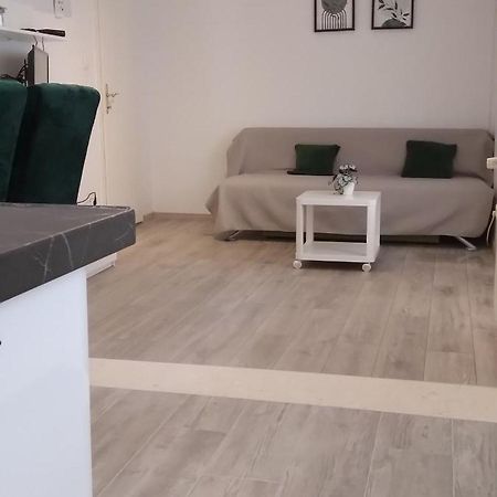 Apartment Seaview Jelsa Racic Exterior foto